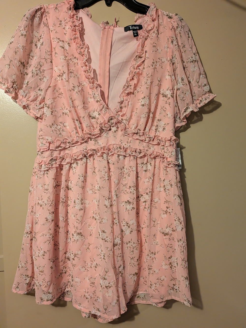 Trixxi Floral Ruffle V-Neck Pink Romper - Picture 3 of 7